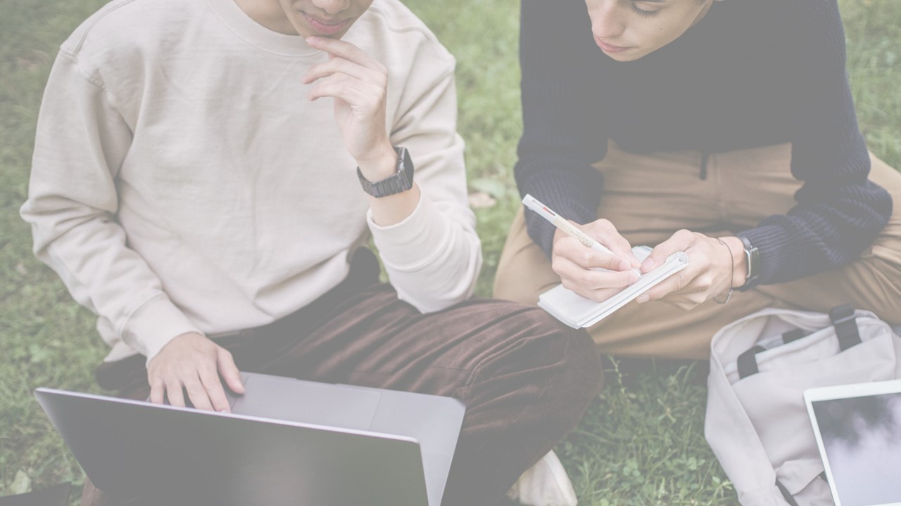 BECAS DE COLABORACIÓN PARA FORMACIÓN EN TÉCNICAS DE PLANIFICACIÓN, APLICACIÓN Y ANÁLISIS DE ENCUESTAS EN CENTROS