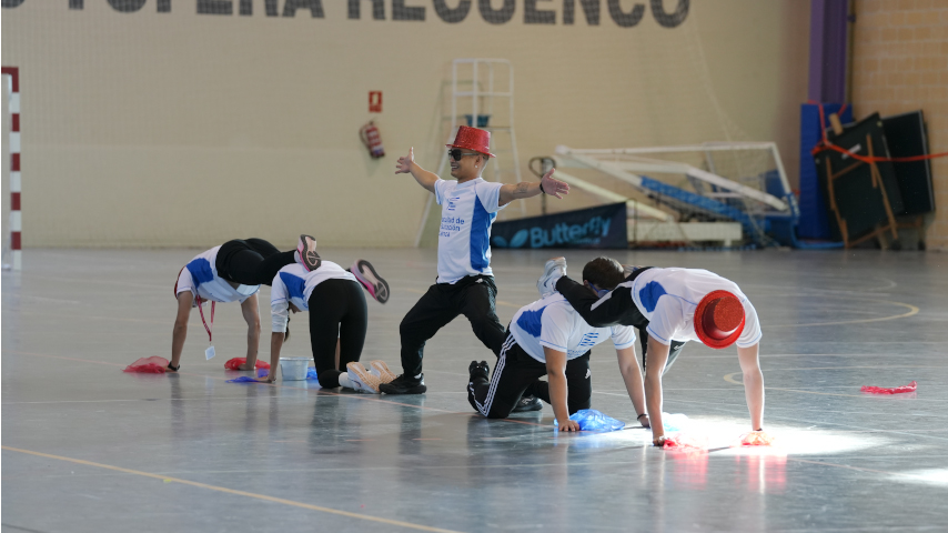 Evento UCLMers con ritmo solidario: 40 años de compromiso.